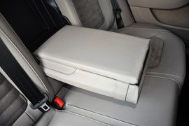 2015款大众迈腾2.0TSI尊贵型