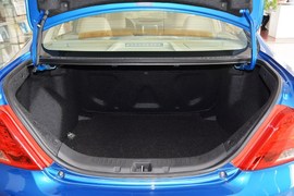2014款比亚迪速锐1.5TID自动豪华型