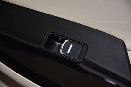 2014款比亚迪速锐1.5TID自动豪华型