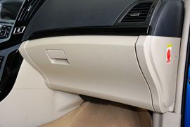 2014款比亚迪速锐1.5TID自动豪华型