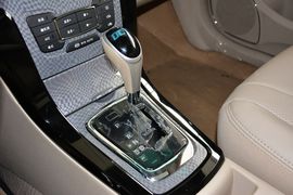 2014款比亚迪速锐1.5TID自动豪华型