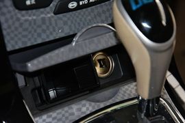 2014款比亚迪速锐1.5TID自动豪华型