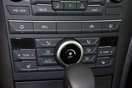 2014款奔腾B70