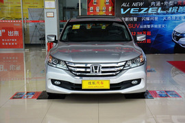 2014款本田雅阁2.0L