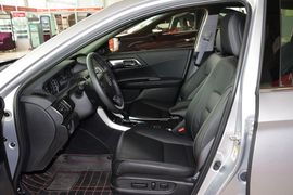 2014款本田雅阁2.0L