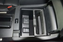 2014款本田雅阁2.0L