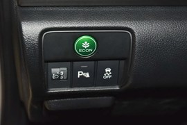 2014款本田雅阁2.0L