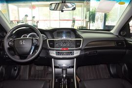 2014款本田雅阁2.0L