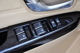2015款长城C30