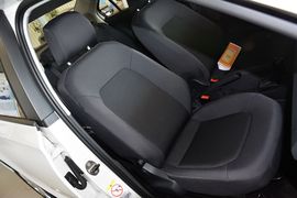 2015款大众新桑塔纳1.6L自动风尚版