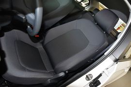 2015款大众新桑塔纳1.6L自动风尚版