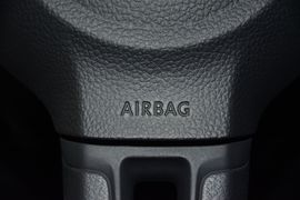 2015款大众新桑塔纳1.6L自动风尚版