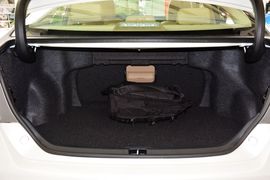 2012款丰田凯美瑞2.0G豪华版