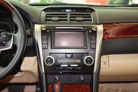 2012款丰田凯美瑞2.0G豪华版