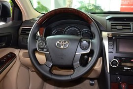 2012款丰田凯美瑞2.0G豪华版