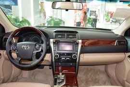 2012款丰田凯美瑞2.0G豪华版