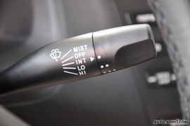 2008款比亚迪F6尊贵型财富版2.4到