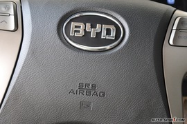 2008款比亚迪F6尊贵型财富版2.4到