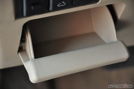 2008款比亚迪F6尊贵型财富版2.4到