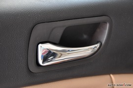 2008款比亚迪F6尊贵型财富版2.4到