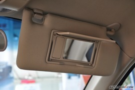 2008款比亚迪F6尊贵型财富版2.4到