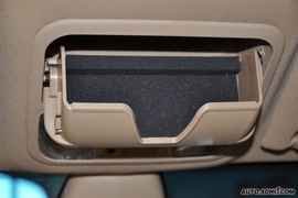 2008款比亚迪F6尊贵型财富版2.4到