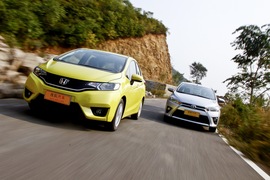 2014本田飞度1.5本地评测套图