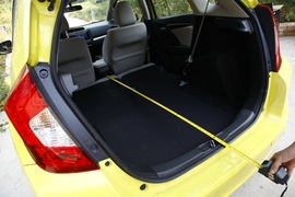 2014本田飞度1.5本地评测套图