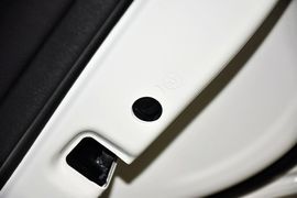 2015款大众途观1.8TSI手自一体四驱舒适版