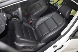2015款大众途观1.8TSI手自一体四驱舒适版