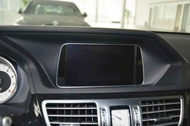 2015款奔驰E260L运动豪华型