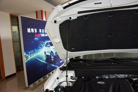 2015款奔腾X80