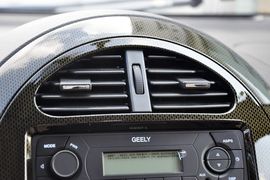 2013款吉利熊猫1.3L手动舒适型