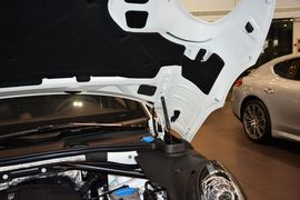 2014款保时捷Macan