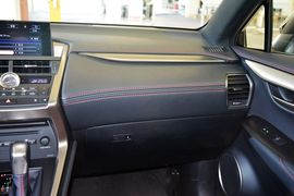 2015款雷克萨斯NX200t