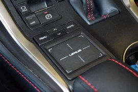 2015款雷克萨斯NX200t