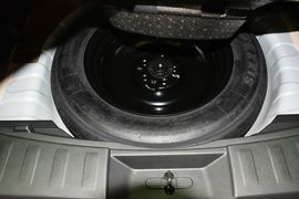 2014款日产奇骏2.5L