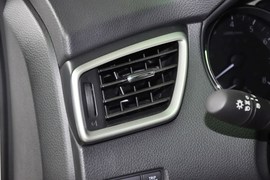 2014款日产奇骏2.5L