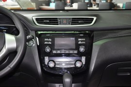 2014款日产奇骏2.5L