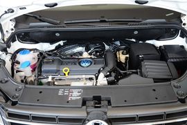 2015款大众途安1.4T自动豪华版5座