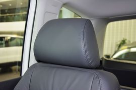 2015款大众途安1.4T自动豪华版5座