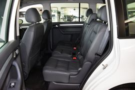 2015款大众途安1.4T自动豪华版5座