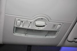 2015款大众途安1.4T自动豪华版5座