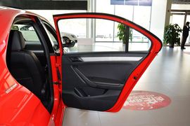 2015款大众捷达1.4T自动SPORTLINE