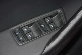 2015款大众捷达1.4T自动SPORTLINE
