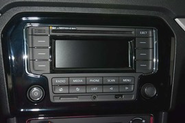 2015款大众捷达1.4T自动SPORTLINE