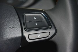 2015款大众捷达1.4T自动SPORTLINE