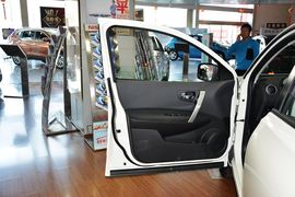 2012款日产逍客2.0XL