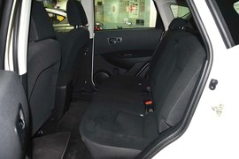 2012款日产逍客2.0XL