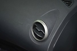2012款日产逍客2.0XL